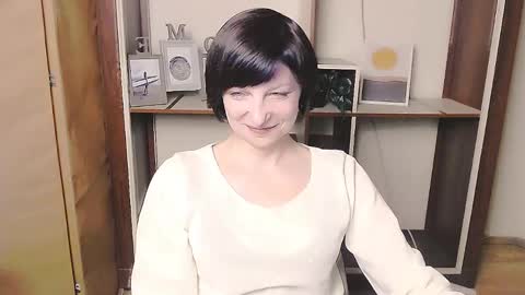 Angelina online show from April 2026 08:40:02 AM