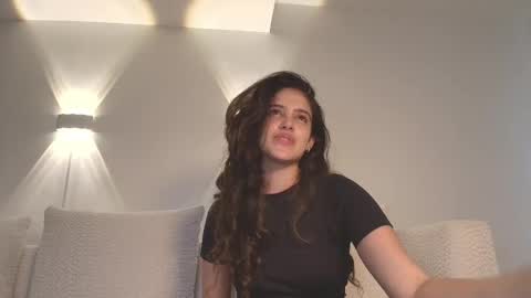 Snapshot of angelinarosss_ chatting on March 2026 10:50:01 PM online show from March 2026 10:50:01 PM