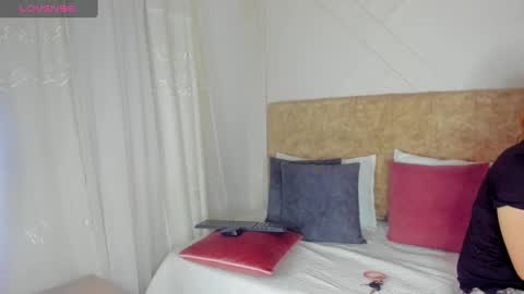 Snapshot of angelinarouse_ chatting on October 2025 02:42:01 AM angelinarouse_ online show from October 2025 02:42:01 AM