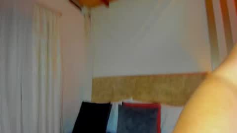 Snapshot of angelinarouse_ chatting on November 2025 03:05:01 AM angelinarouse_ online show from November 2025 03:05:01 AM