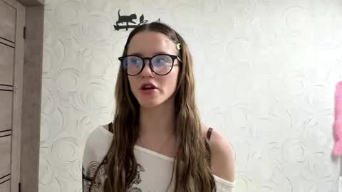 Nika online show from April 2026 03:04:02 PM