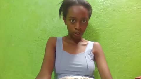 Snapshot of angeline221173 chatting on March 2026 08:07:01 AM angeline221173 online show from March 2026 08:07:01 AM