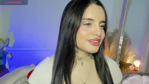 Angeline Smith  online show from June 2026 01:32:02 AM