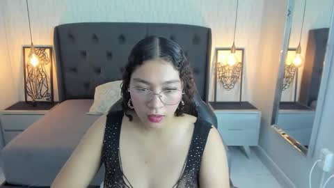ANGELINE online show from March 2026 07:17:01 PM