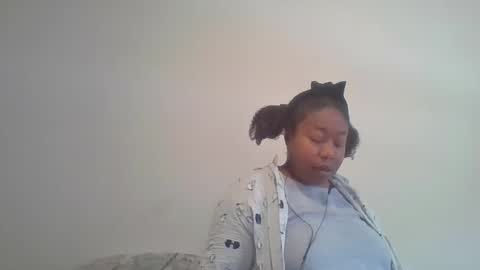 angeliquebelcaliz online show from January 2025 02:39:01 PM