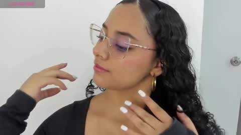 A F R O D I T A online show from September 2025 11:56:02 AM