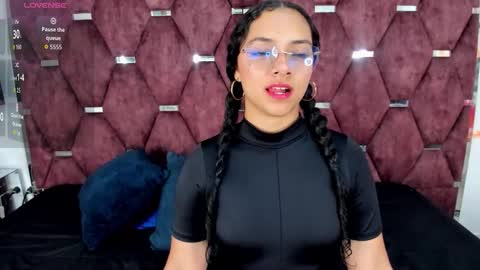 A F R O D I T A online show from November 2025 11:54:01 AM