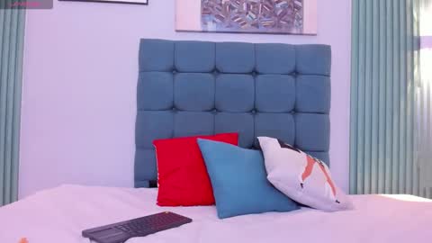 angel online show from December 2025 11:44:01 PM