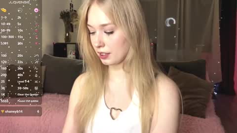 angelkissmee online show from January 2025 03:19:01 PM