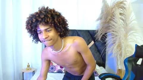 Snapshot of angell18_ chatting on February 2026 09:05:02 PM Angel online show from February 2026 09:05:02 PM