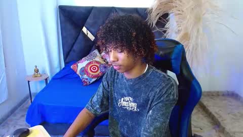 Snapshot of angell18_ chatting on February 2026 08:43:01 PM Angel online show from February 2026 08:43:01 PM