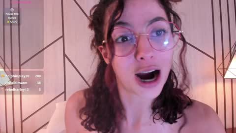 Angel online show from January 2025 06:21:01 PM