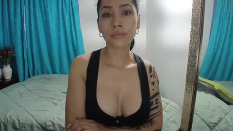  ANGELA ISABELLA  online show from January 2025 12:39:02 PM