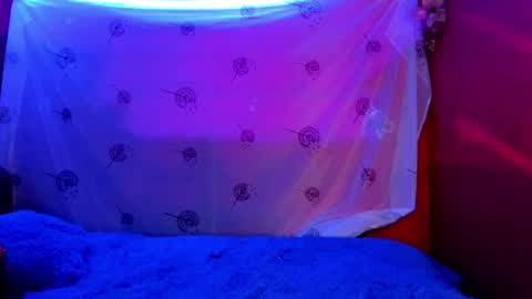 Angel  online show from December 2024 07:06:02 AM