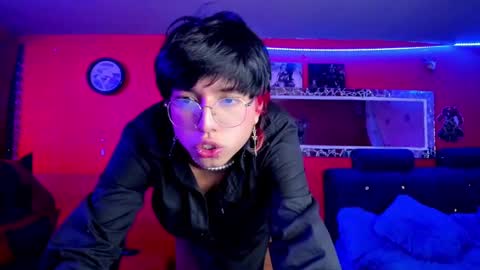 Angel  online show from March 2025 10:33:02 AM