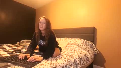 Snapshot of angellove8606 chatting on February 2026 06:03:01 PM angellove8606 online show from February 2026 06:03:01 PM