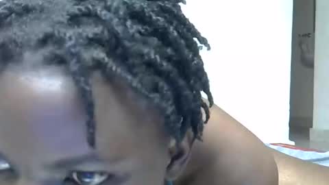 angellqueen2 online show from June 2026 08:08:02 AM