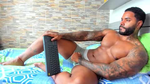 Snapshot of angelo_evans33 chatting on October 2025 04:39:01 PM angelo_evans33 online show from October 2025 04:39:01 PM