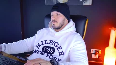 BlackWolf online show from January 2025 01:49:01 PM