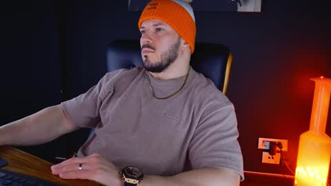 BlackWolf online show from February 2025 06:48:01 AM