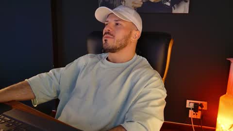 BlackWolf online show from December 2025 01:29:02 PM