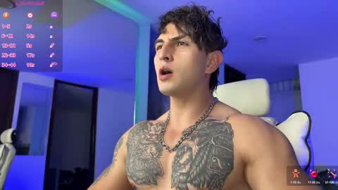 Snapshot of angeloferro1 chatting on February 2025 02:07:01 AM Angelo Ferro online show from February 2025 02:07:01 AM