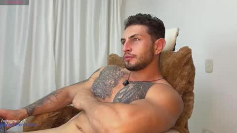 Snapshot of angeloferro1 chatting on September 2025 03:28:01 AM Angelo Ferro online show from September 2025 03:28:01 AM