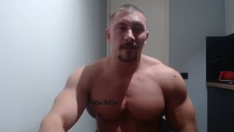 Snapshot of angelofit chatting on October 2025 03:08:01 PM ------- SEX SHOW WITH GUYS AND GIRLS MUSCLE SHOW online show from October 2025 03:08:01 PM