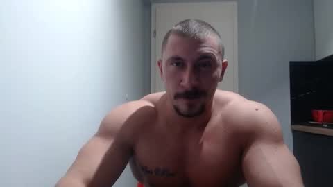 Snapshot of angelofit chatting on October 2025 03:27:01 PM ------- SEX SHOW WITH GUYS AND GIRLS MUSCLE SHOW online show from October 2025 03:27:01 PM