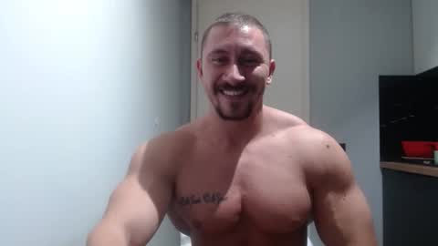 Snapshot of angelofit chatting on November 2025 04:41:02 PM ------- SEX SHOW WITH GUYS AND GIRLS MUSCLE SHOW online show from November 2025 04:41:02 PM