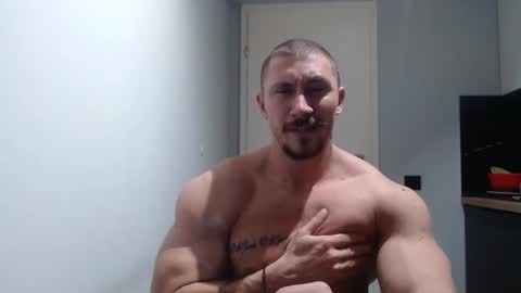Snapshot of angelofit chatting on November 2025 04:13:02 PM ------- SEX SHOW WITH GUYS AND GIRLS MUSCLE SHOW online show from November 2025 04:13:02 PM