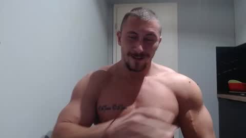 Snapshot of angelofit chatting on November 2025 06:12:01 PM ------- SEX SHOW WITH GUYS AND GIRLS MUSCLE SHOW online show from November 2025 06:12:01 PM