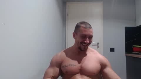 Snapshot of angelofit chatting on December 2025 04:25:01 PM ------- SEX SHOW WITH GUYS AND GIRLS MUSCLE SHOW online show from December 2025 04:25:01 PM