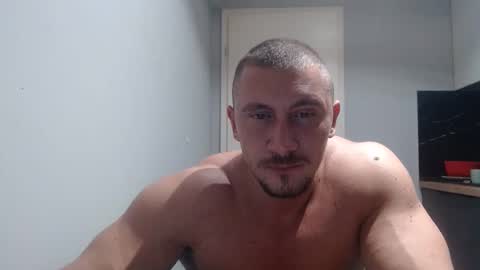 Snapshot of angelofit chatting on December 2025 07:53:02 PM ------- SEX SHOW WITH GUYS AND GIRLS MUSCLE SHOW online show from December 2025 07:53:02 PM