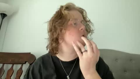 Snapshot of angeloflight273360 chatting on March 2026 02:45:02 PM Angel of Light online show from March 2026 02:45:02 PM