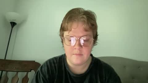 Snapshot of angeloflight273360 chatting on April 2026 01:01:01 PM Angel of Light online show from April 2026 01:01:01 PM