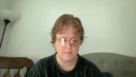 Snapshot of angeloflight273360 chatting on April 2026 01:41:01 PM Angel of Light online show from April 2026 01:41:01 PM