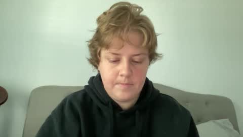 Snapshot of angeloflight273360 chatting on April 2026 01:11:01 PM Angel of Light online show from April 2026 01:11:01 PM