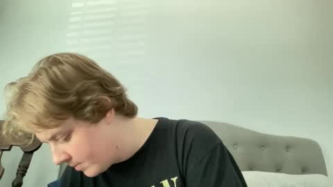 Snapshot of angeloflight273360 chatting on April 2026 06:46:01 PM Angel of Light online show from April 2026 06:46:01 PM