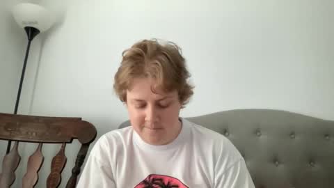 Snapshot of angeloflight273360 chatting on April 2026 07:07:02 PM Angel of Light online show from April 2026 07:07:02 PM