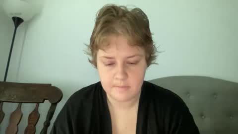 Snapshot of angeloflight273360 chatting on April 2026 01:13:02 PM Angel of Light online show from April 2026 01:13:02 PM