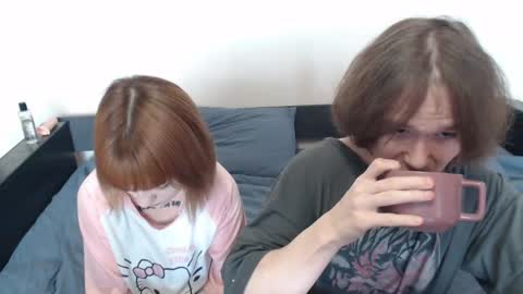 Snapshot of angelofporncouple chatting on May 2026 01:18:01 PM Eva online show from May 2026 01:18:01 PM