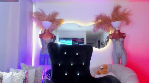 Snapshot of angelpeach_ chatting on October 2025 02:14:01 PM Angel online show from October 2025 02:14:01 PM