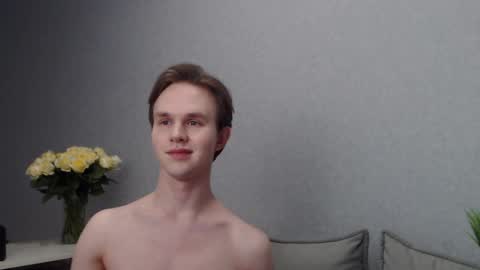 Angel online show from February 2025 08:54:01 PM