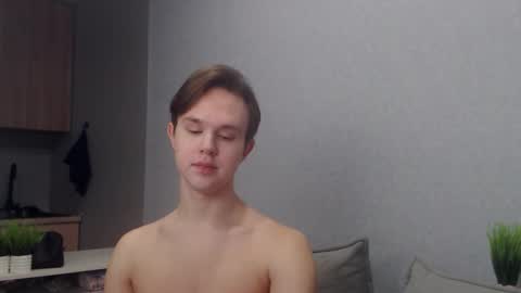 Snapshot of angelraaay chatting on March 2026 10:31:01 AM Angel online show from March 2026 10:31:01 AM