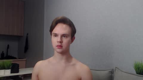 Snapshot of angelraaay chatting on March 2026 01:37:02 PM Angel online show from March 2026 01:37:02 PM