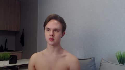 Snapshot of angelraaay chatting on March 2026 10:42:01 AM Angel online show from March 2026 10:42:01 AM