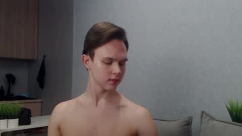 Snapshot of angelraaay chatting on April 2026 12:17:02 PM Angel online show from April 2026 12:17:02 PM