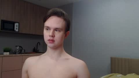 Snapshot of angelraaay chatting on April 2026 10:25:01 AM Angel online show from April 2026 10:25:01 AM