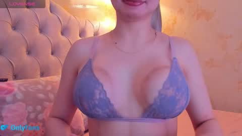 angelrose2323 online show from September 2025 06:24:01 AM